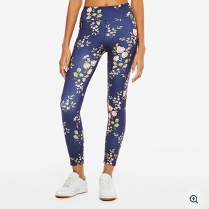 Aeropostale Floral Printed Active Leggings in size XS